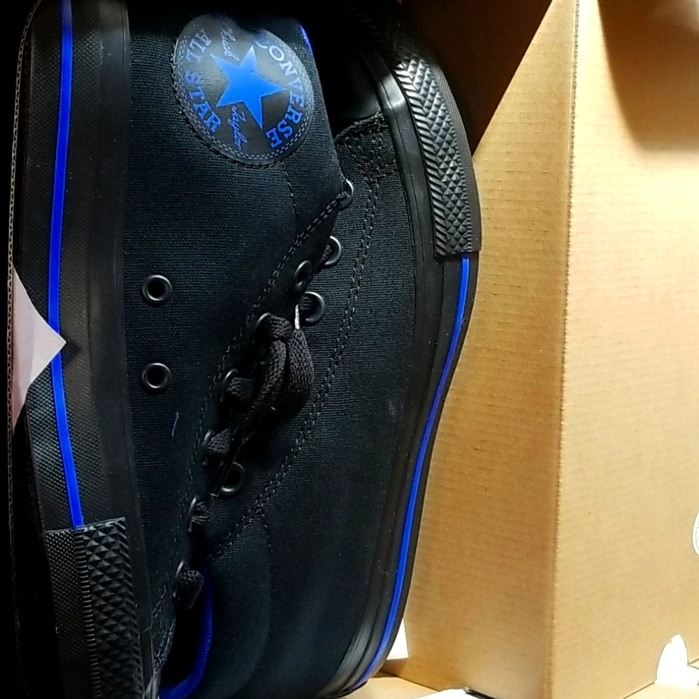 Converse mile-high Black and Blue